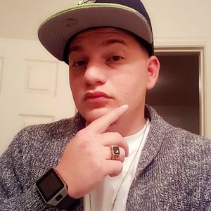 Meet your Posher, Roy